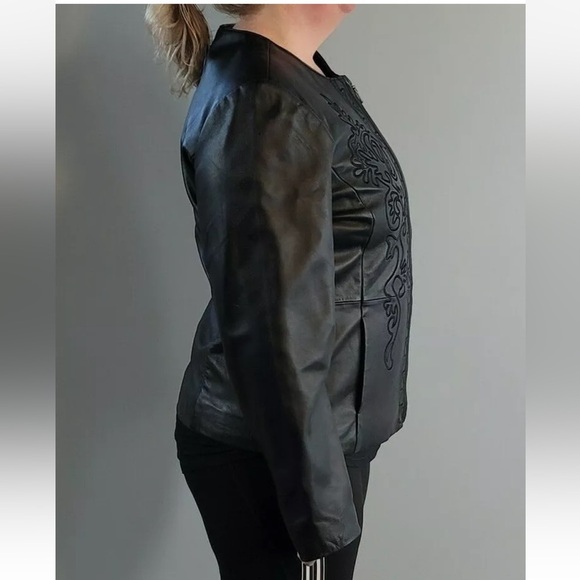 (P2) Coldwater Creek Womens
Black 100% Leather Womens‎ Jacket
with Embroidered,S - Picture 3 of 11